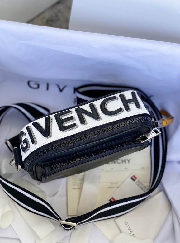 GIVENCHY MC3 CROSS BODY BAG