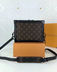 LOUIS VUITTON PRE-OWNED MONOGRAM SOFT TRUNK SHOULDER BAG - BROWN