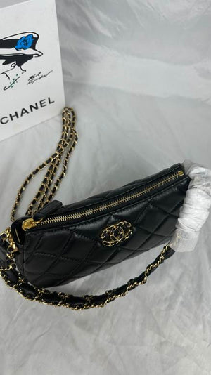 CHANEL Aged Calfskin Quilted Chanel 19 Hobo Black