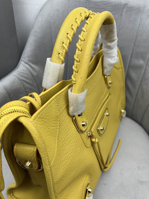 BALENCIAGA Agneau City Mimosa