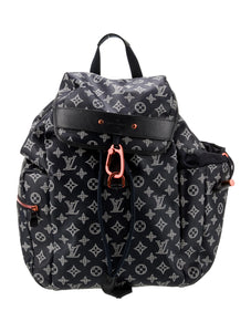 LOUIS VUITTON Monogram Upside Down Discovery