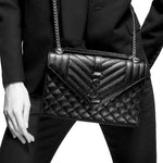 ENVELOPE MEDIUM IN QUILTED GRAIN DE POUDRE EMBOSSED LEATHER