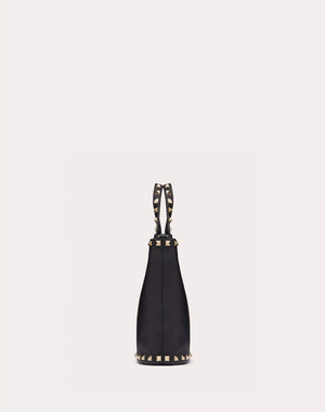 ROCKSTUD CROSSBODY POUCH IN GRAINY CALFSKIN