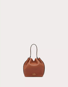 ROCKSTUD GRAINY CALFSKIN BUCKET BAG