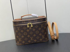 LOUIS VUITTON Monogram Nice BB Hand vanity bag M42265 Monogram canvas Used LV