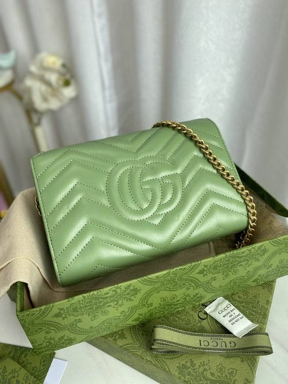 GUCCI - Calfskin Matelasse Small GG Marmont Chain Shoulder Bag Salamander Green