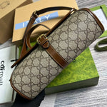 GUCCI - GG Supreme crossbody bag - brown