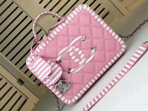 CHANEL VANITY CASE PINK A93343