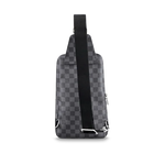 AVENUE SLING BAG