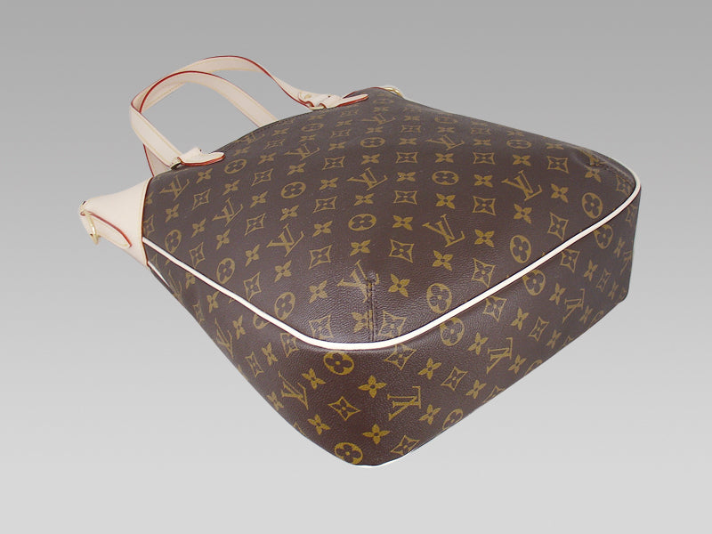 LV MONOGRAM ODEON GM