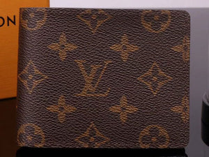 LOUIS VUITTON MONOGRAM CANVAS MULTIPLE WALLET M60895