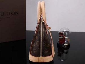 LOUIS VUITTON MONOGRAM CANVAS ALMA BB M53152