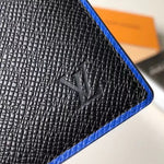 LOUIS VUITTON TAIGA LEATHER MULTIPLE WALLET M30563