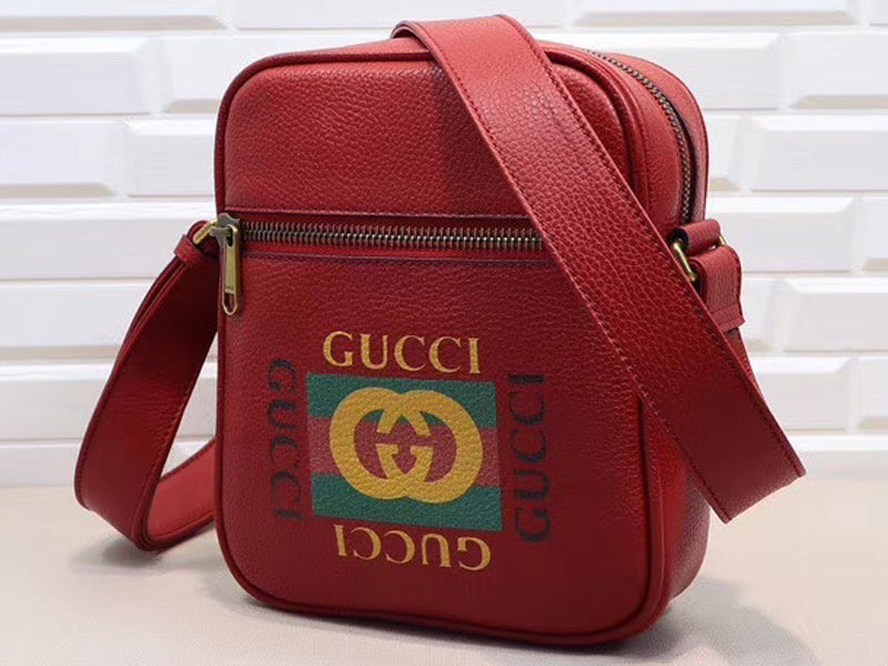 GUCCI PRINT MESSENGER BAG RED