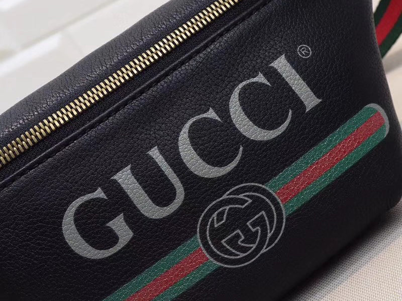 GUCCI PRINT SMALL BELT BAG BLACK