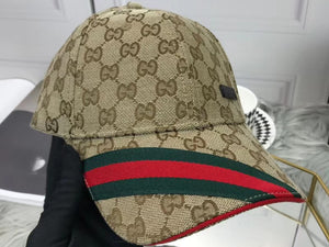 GUCCI BROWN GG CANVAS BASEBALL CAP WITH WEB