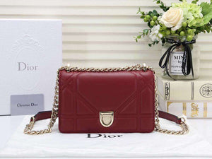 DIOR SMALL DIORAMA LAMBSKIN BAG BURGUNDY D05261