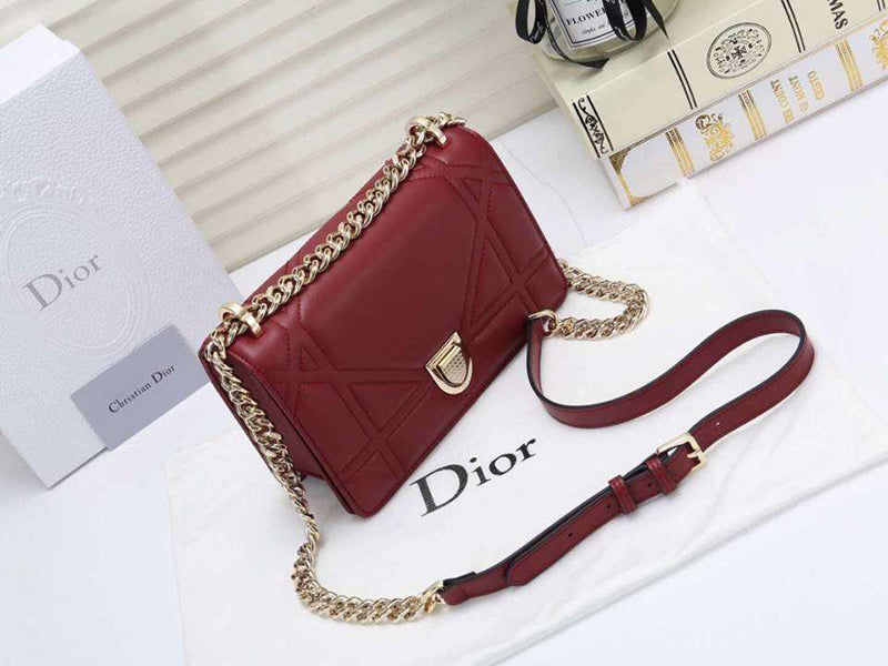 DIOR SMALL DIORAMA LAMBSKIN BAG BURGUNDY D05261