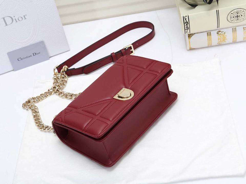 DIOR SMALL DIORAMA LAMBSKIN BAG BURGUNDY D05261