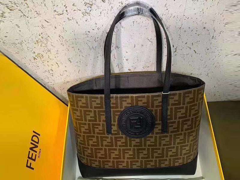 FENDI FABRIC FF SHOPPING TOTE BAG BLACK F041