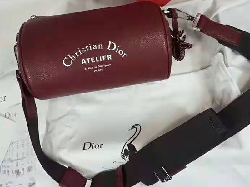 DIOR ROLLER POUCH IN DENIM GRAINED CALFSKIN BURGUNDY