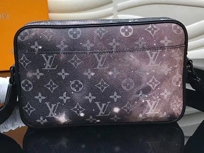 LOUIS VUITTON MONOGRAM GALAXY ALPHA MESSENGER M44165