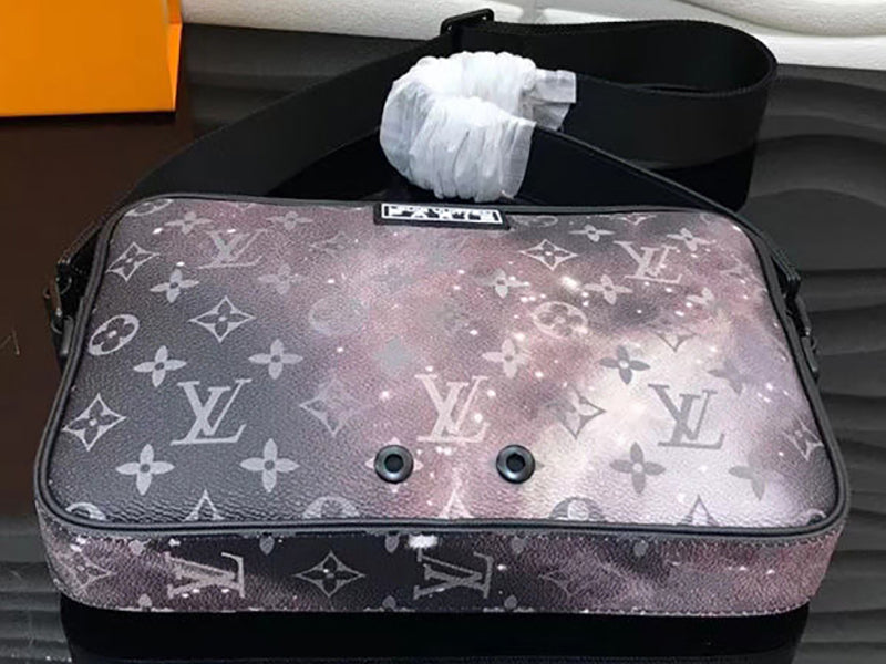 LOUIS VUITTON MONOGRAM GALAXY ALPHA MESSENGER M44165