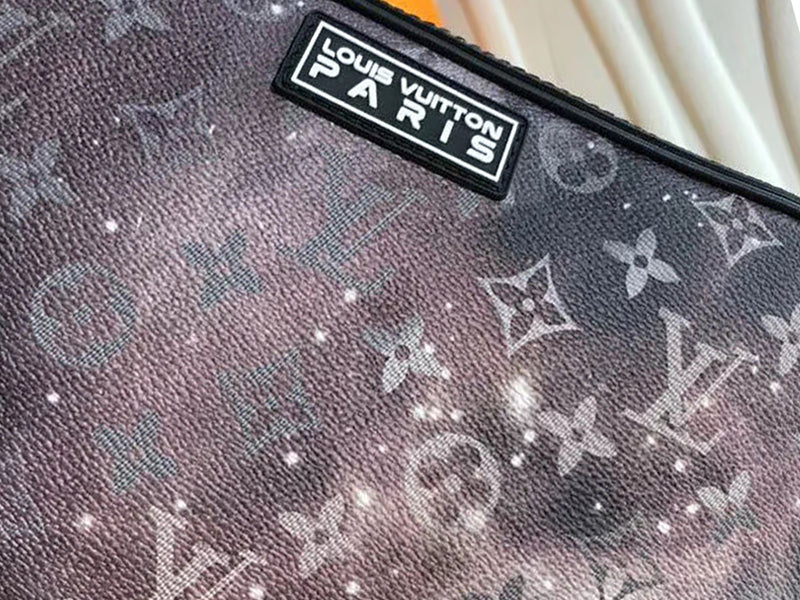 LOUIS VUITTON MONOGRAM GALAXY ALPHA MESSENGER M44165