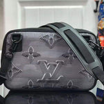 LOUIS VUITTON MONOGRAM OTHER EXPANDABLE MESSENGER GRAY BLACK M55698