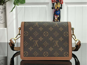 LOUIS VUITTON MONOGRAM CANVAS MINI DAUPHINE M44580