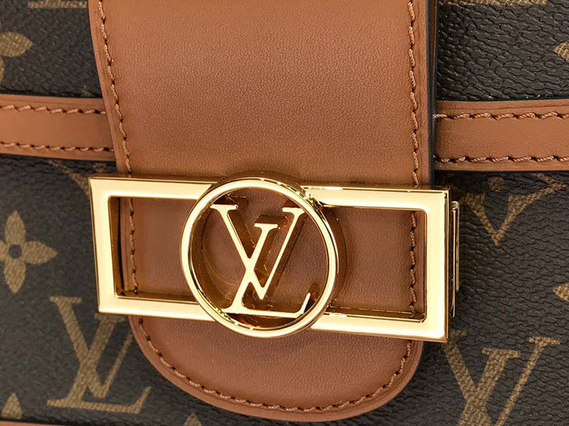 LOUIS VUITTON MONOGRAM CANVAS MINI DAUPHINE M44580