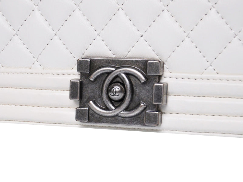 BOY CHANEL FLAP BAG LARGE WHITE