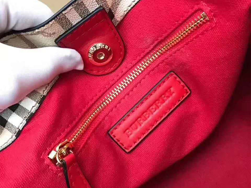 BURBERRY HAYMARKET CHECK TOTE BAG RED