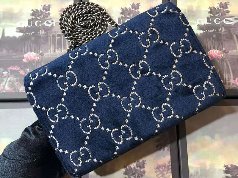 GUCCI DIONYSUS GG SUPREME VELVET CHAIN WALLET BLUE