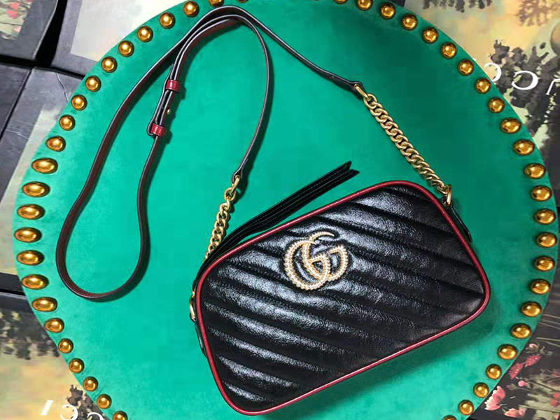 GUCCI GG MARMONT SMALL DIAGONAL MATELASSÉ SHOULDER BAG BLACK 447632