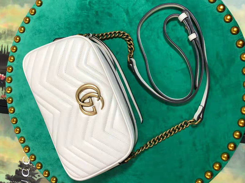 GUCCI GG MARMONT SMALL MATELASSÉ SHOULDER BAG WHITE 447632