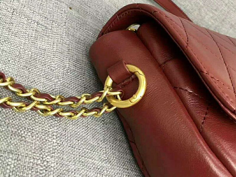 CHANEL MESSENGER BAG LAMBSKIN & GOLD-TONE METAL BURGUNDY