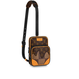 AMAZONE SLING BAG